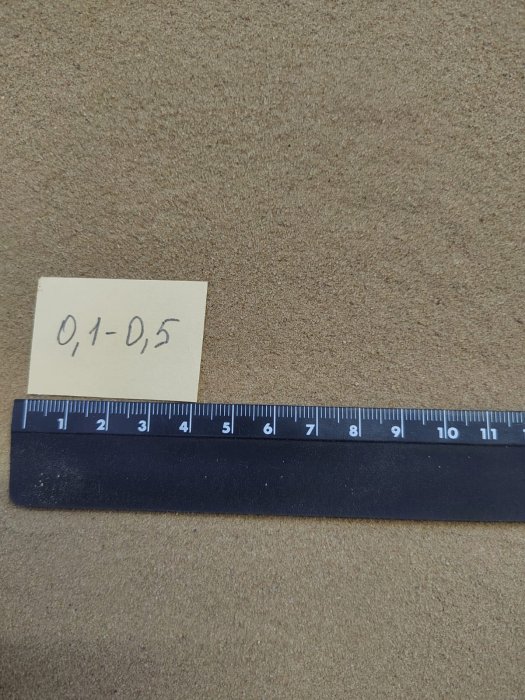 Кварцевый песок для площадок фр. 0,1-0,5 мм.  купить в Липецке фото 