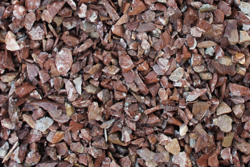  Мраморная крошка (щебень крошка розовый) фр. 10-20 мм.  купить  в Липецке мрамор розовый, красный каменная декоративная крошка ландшафтная 7700 руб/т   фото 