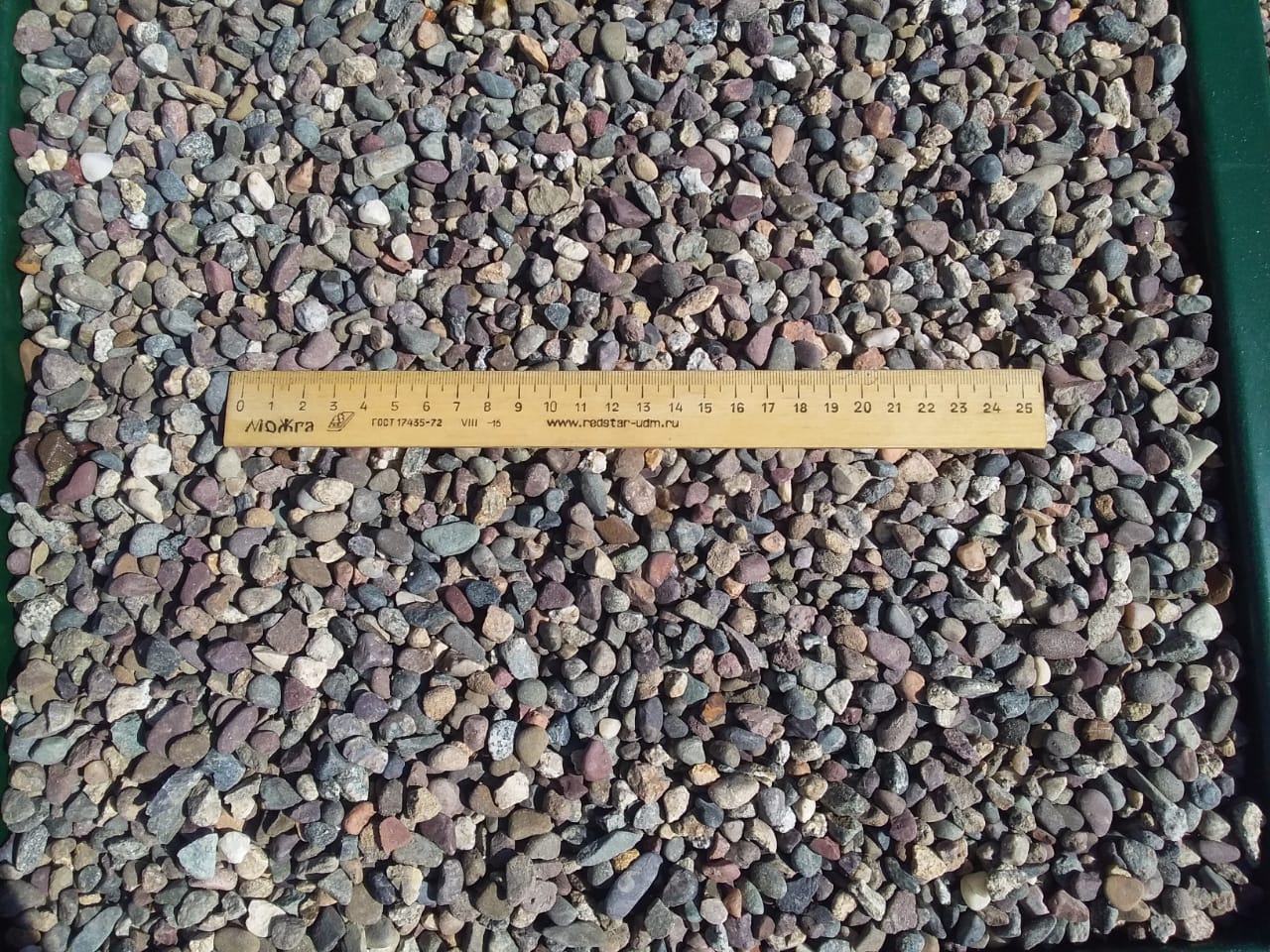  Галька речная окат цветная фр.5-10 мм. купить   в Липецке галька речная белый, серый, красноватый, синий, темно-серый речная окатанная галька декоративная 5000 руб/т   фото 