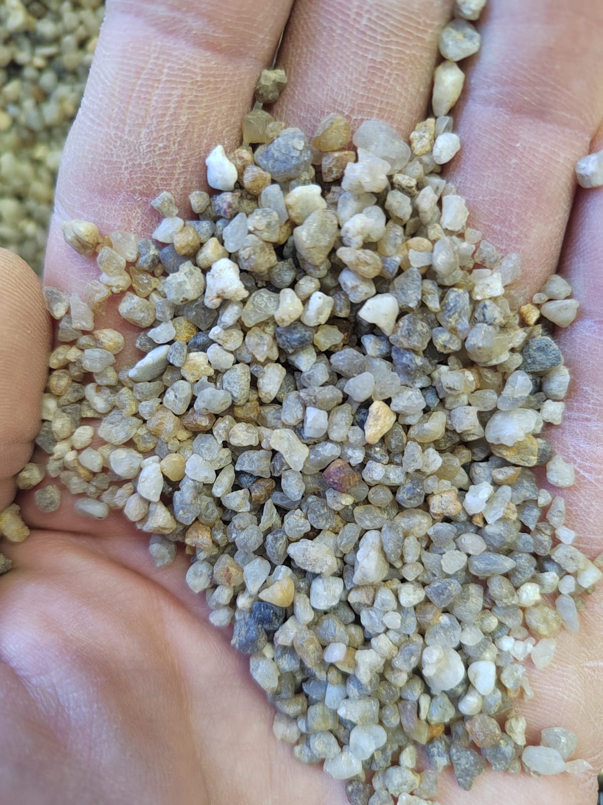 Кварцевый песок сухой фракцинированный фр. 1,6-4 мм.  купить в Липецке фото 