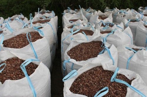  Мраморная крошка (щебень крошка розовый) фр. 10-20 мм.  купить  в Липецке мрамор розовый, красный каменная декоративная крошка ландшафтная 7700 руб/т   фото 