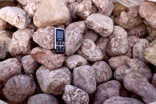 Розовый валунчик фр.100-300 мм.  купить в Липецке крупный природный камень розовый, серый молочный красный речной галечник природный 7850 руб/т   фото 