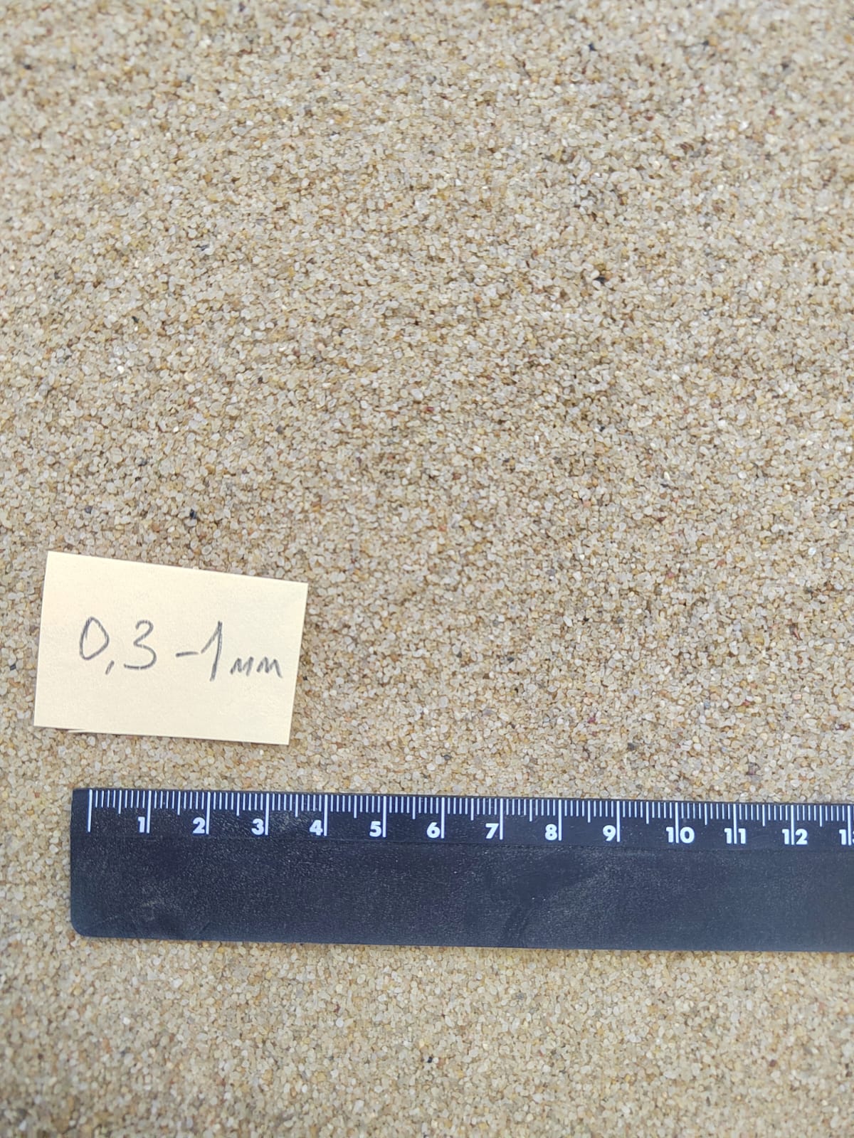 Кварцевый песок для площадок фр. 0,3 - 1 мм.  купить в Липецке фото 