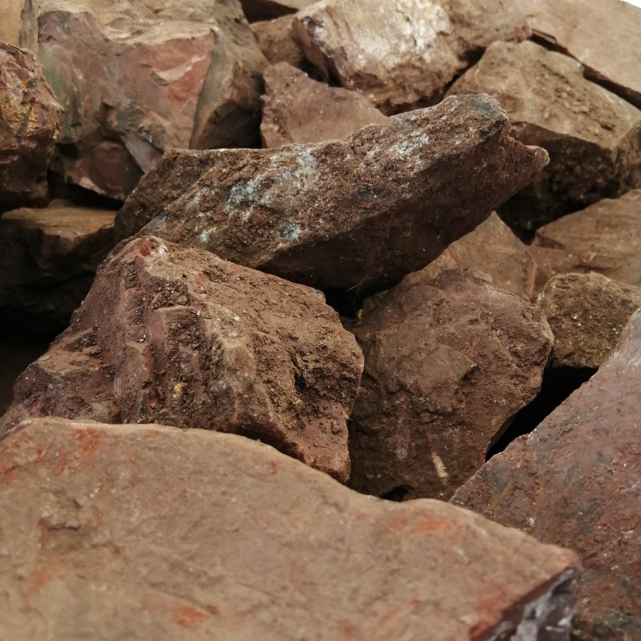 фото Яшма красная  (фр. 70-100 мм)  купить в Липецке в интернет-портале 