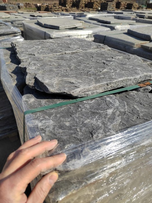  Песчаник галтованный для облицовки (фр. 2-5 см)  купить  в Липецке песчник рыжий желтый серый песчаник окатанный речной 6 000 руб/т   фото 